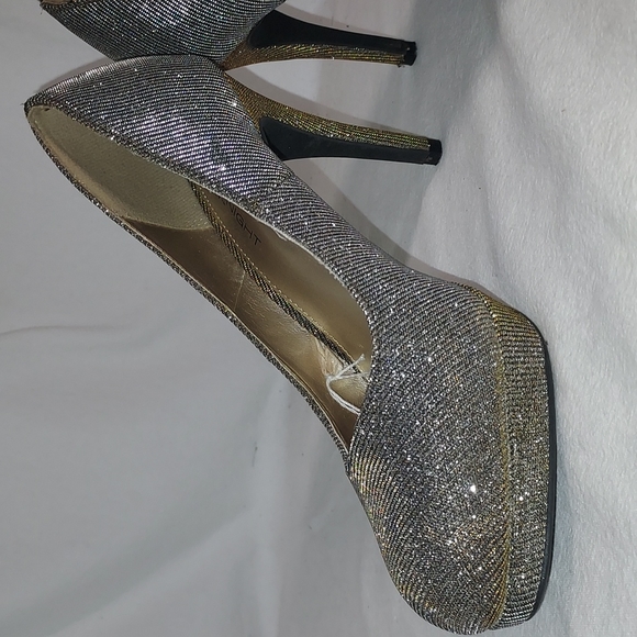 Gold silver shimmering metallic 4"  high heels platform shoes 👠 new! - Picture 16 of 16